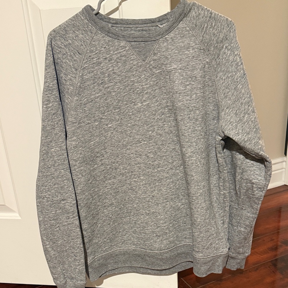 Old Navy Men's Heather Gray Crewneck Sweater